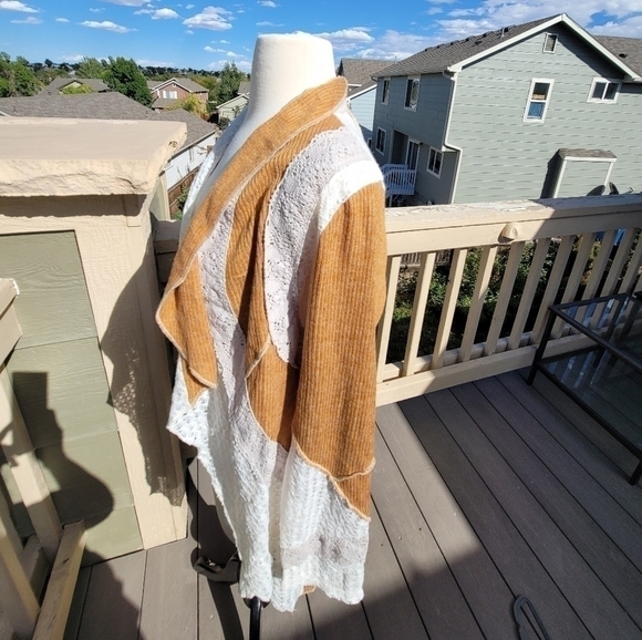 NICK & MO GOLDEN MUSTARD YELLOW RIBBED CARDIGAN W LACE & CROCHET LACE, sz M/L - Picture 10 of 16